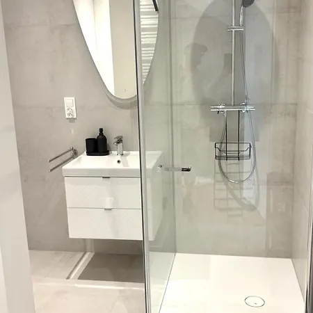 Homerentals - Reja - 5os, Spokoj, Widok Na Park